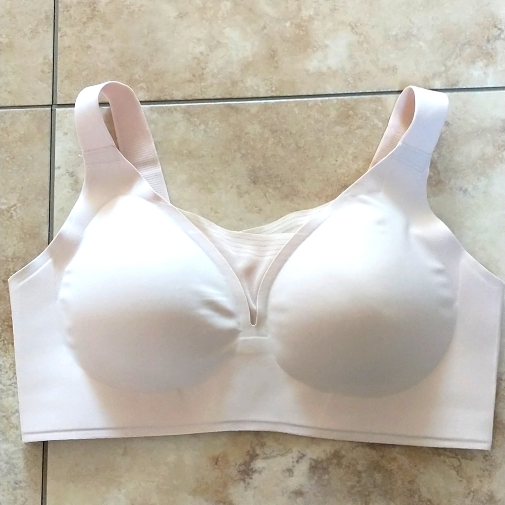 Forlest Taylor Ultra Smooth Wireless T-Shirt Bra